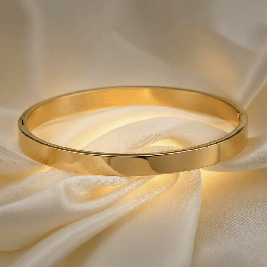 The Minimalist Slab - High-Polish Bangle