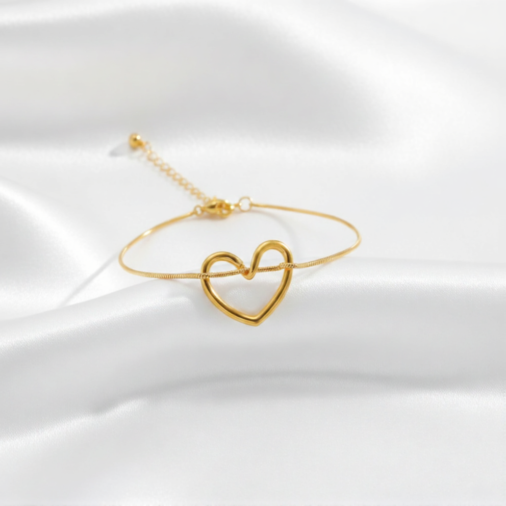 Minimal Open Heart Bracelet
